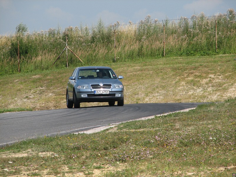 img00021.jpg